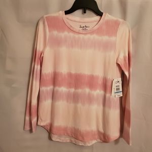 Girls top (95% polyester, 5% spandex)